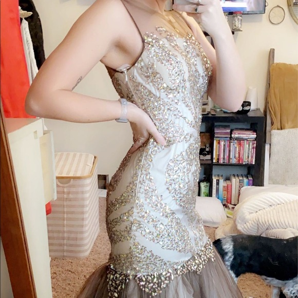 Prom Dress - Picture 2 of 5